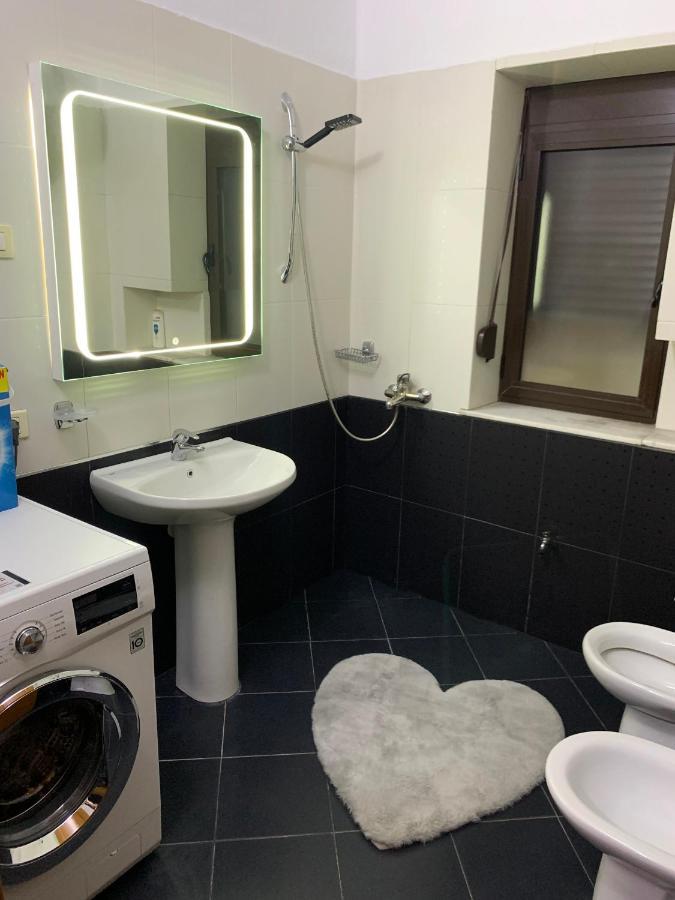 Veranda Apartment Τίρανα Εξωτερικό φωτογραφία
